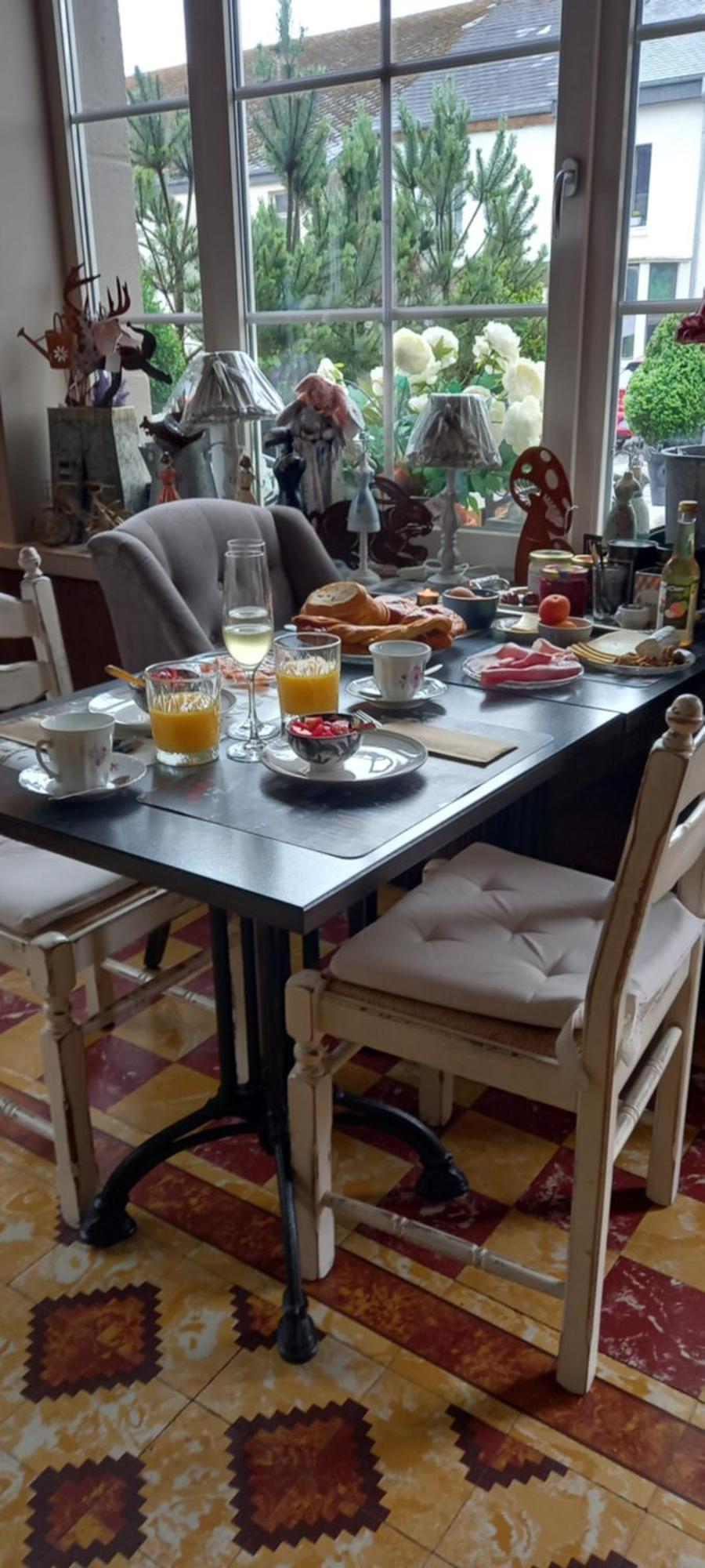 Le Relais De Chassepierre Hotell Exteriör bild