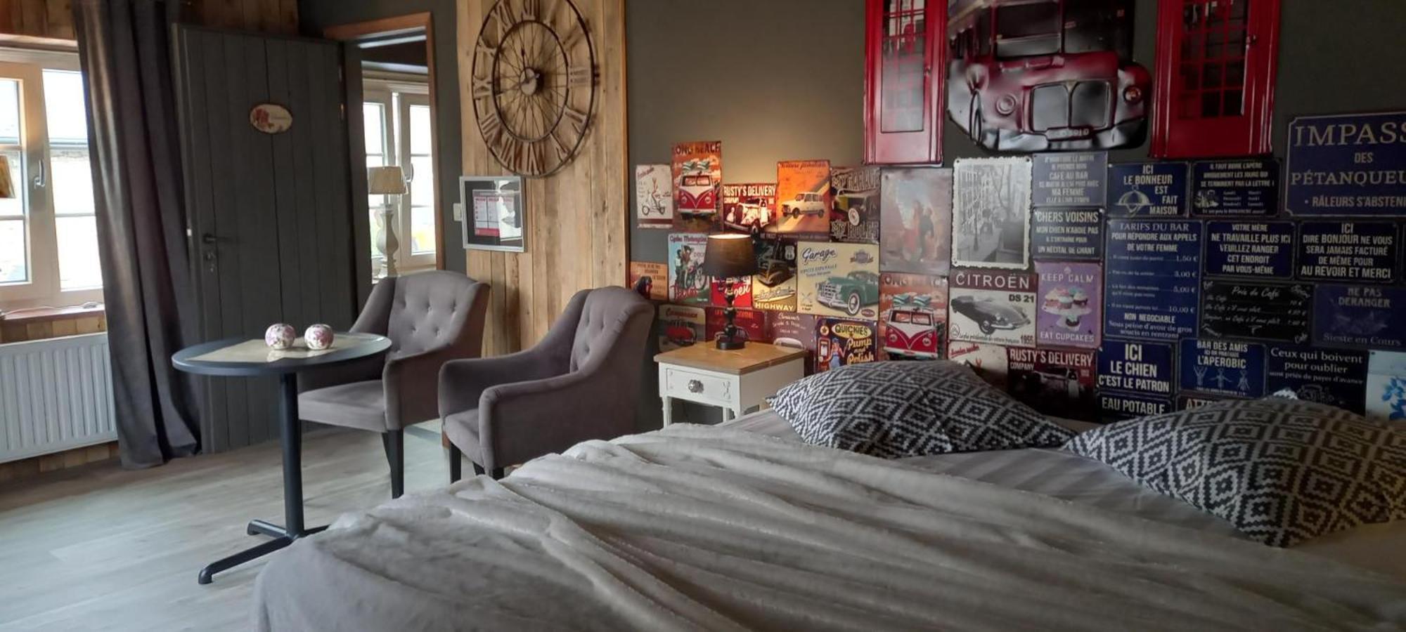 Le Relais De Chassepierre Hotell Exteriör bild