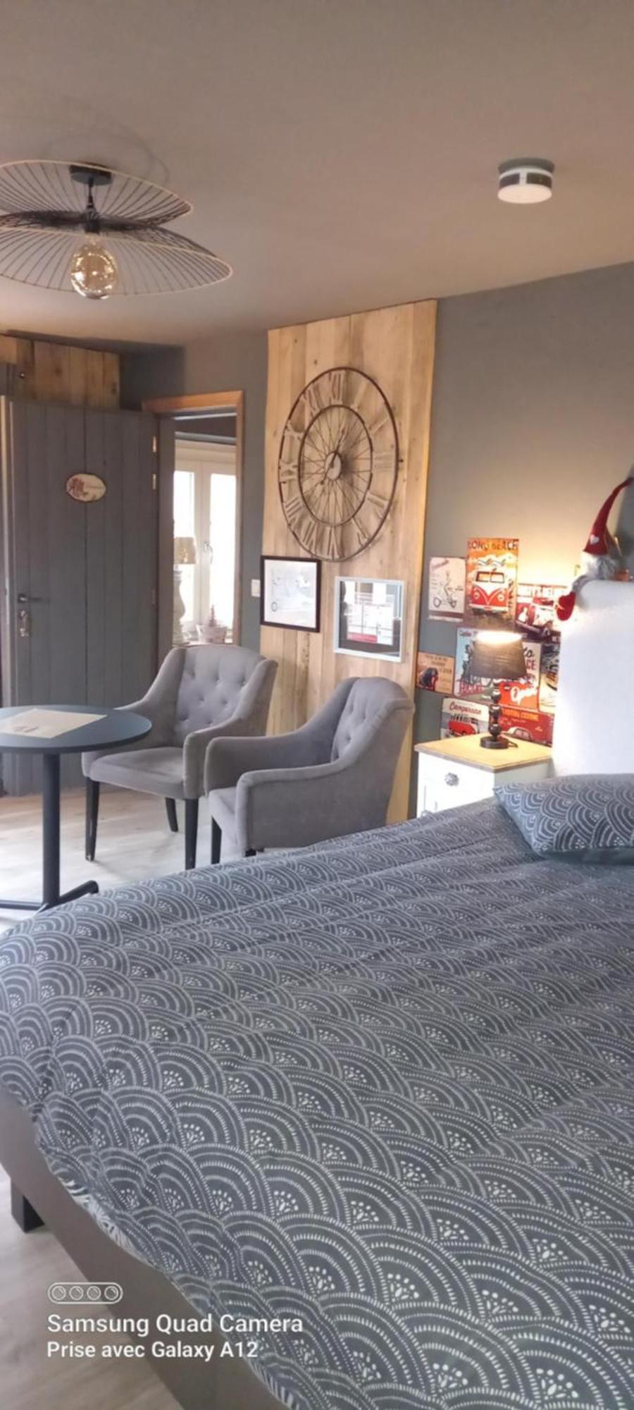 Le Relais De Chassepierre Hotell Exteriör bild